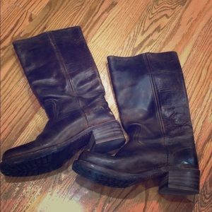 Frye Campus 14L Boot Dark Brown